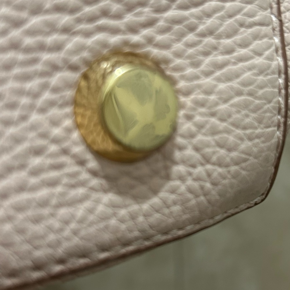 GILI Blush Pink Leather Handbag - Picture 6 of 11